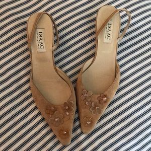 Isaac Mizrahi slingback kitten heels - size 10